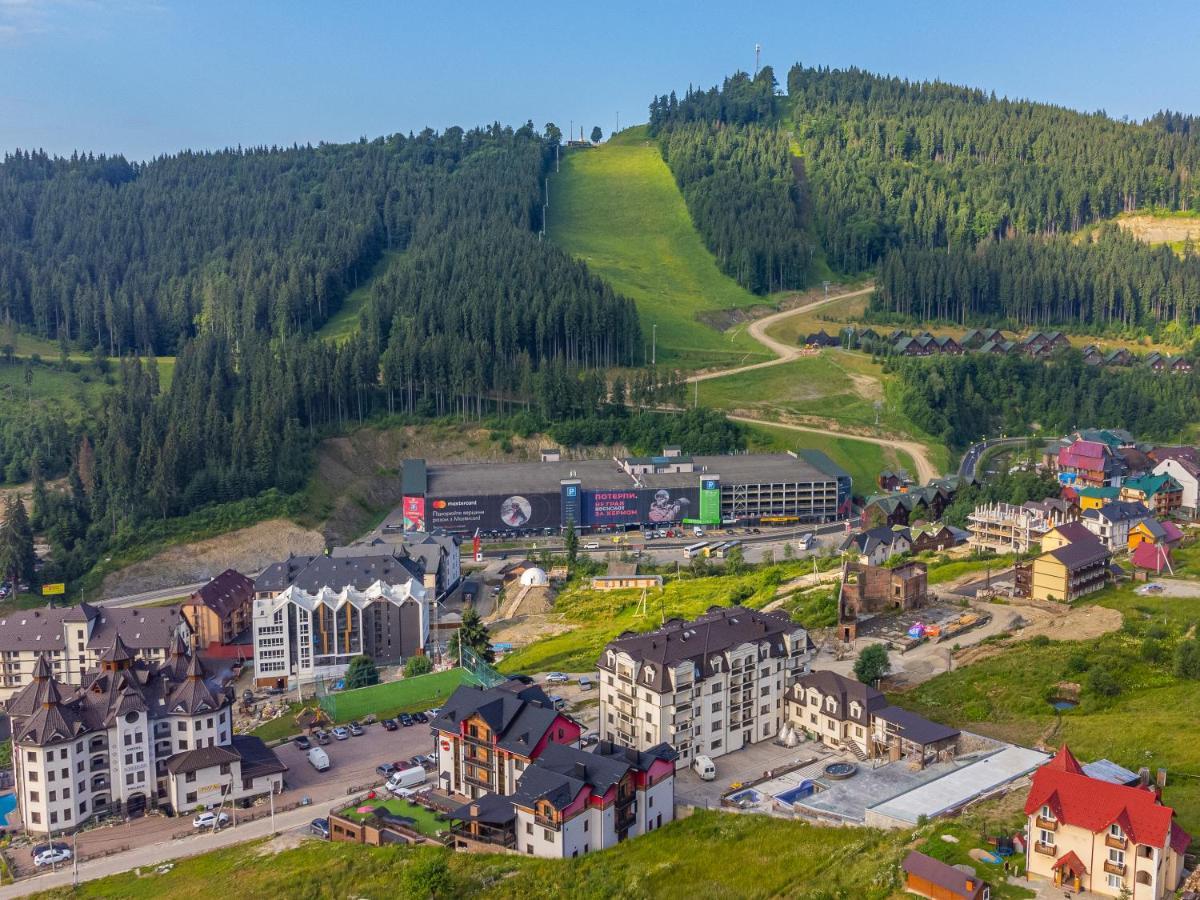 Amarena Spa Hotel - Breakfast Included In The Price Spa Swimming Pool Sauna Hammam Jacuzzi Restaurant Inexpensive And Delicious Food Parking Area Barbecue 400 M To Bukovel Lift 1 Room And Cottages Exterior photo